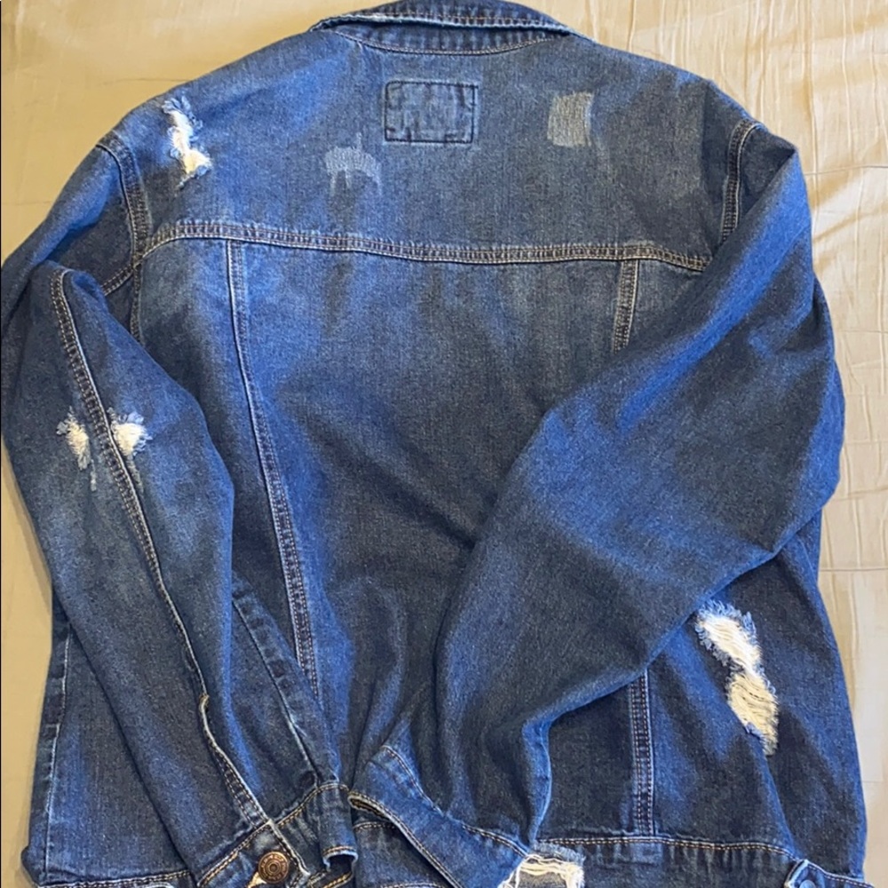 Jean jacket - Picture 2 of 3